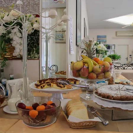 Hilde Bed And Breakfast Seaside Rimini Bed & Breakfast Rimini